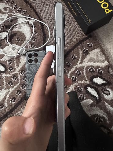 samsung 2020: Poco X6 Pro, Б/у, 512 ГБ, цвет - Серебристый, 2 SIM, 1 SIM — 5