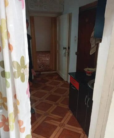 долгосрочная аренда частного дома: 120 м², 3 комнаты, Бронированные двери, Утепленный, Забор, огорожен — 8