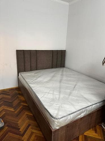 адна спалный: Двуспальная кровать, С мягким изголовьем, длина - 200 см — 2