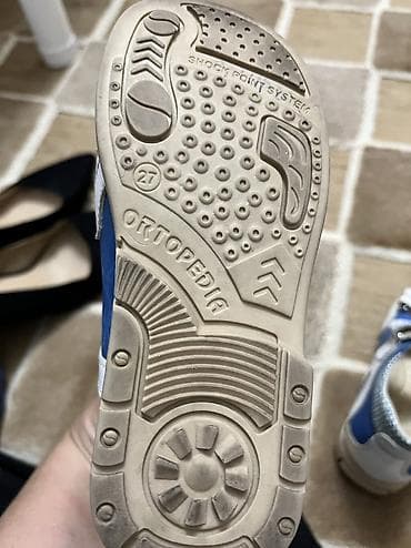 обувь кожанная: Детская обувь разная- зимние ботинки, ортопедические сандали, ботинки — 6