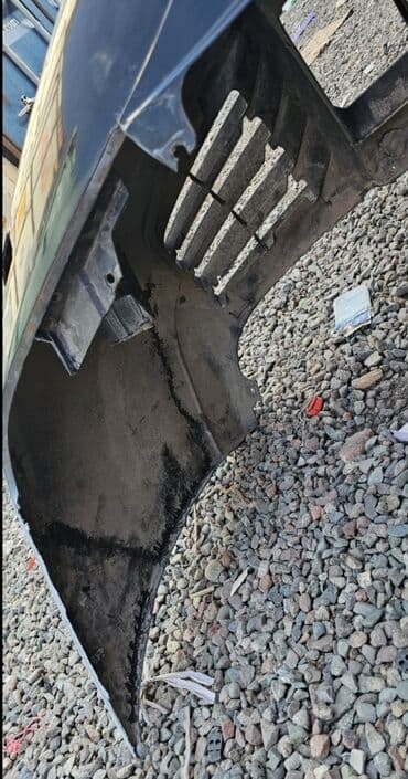 лексус бишкек: Бампер Алдыңкы Lexus, Колдонулган, Оригинал — 2