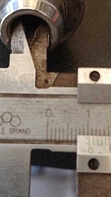 Гайки: Комплект колесных гаек с шайбами (конус/сфера под посадочное место — 2