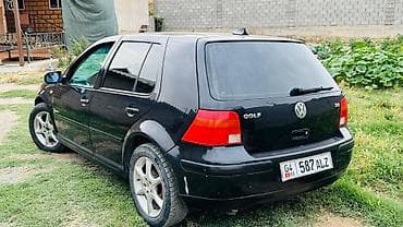 форд фокум: Volkswagen Golf: 2000 г., 2 л, Механика, Хэтчбэк — 4
