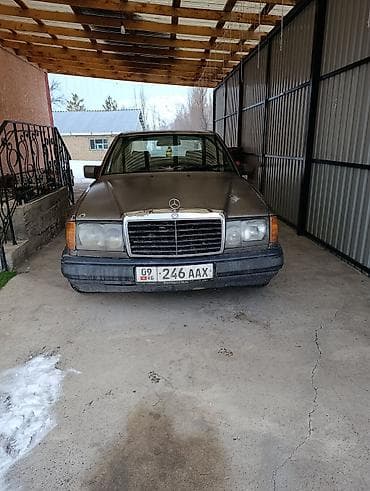 mersedes bens e210: Mercedes-Benz W124: 1992 г., 2 л, Механика, Бензин, Седан — 6