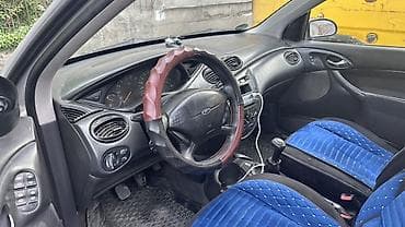 радар авто: Ford Focus: 2000 г., 1.8 л, Кол менен иштөөчү, Бензин, Универсал — 6