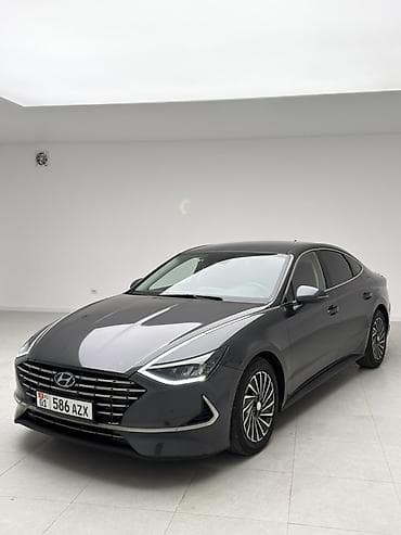 Продажа авто: Hyundai Sonata: 2021 г., 2 л, Гибрид, Седан — 3