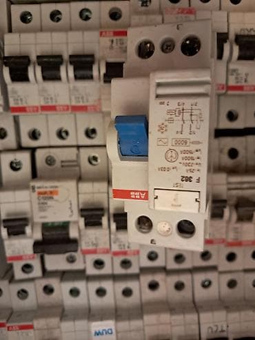 Үй жана бакча: Ручной рубильник-переключатель ABB OT63F3C - Серия: ABB OT — 3