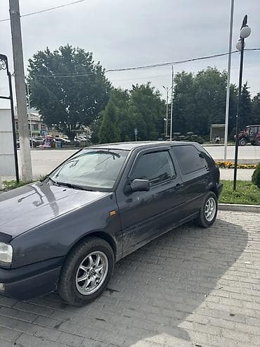 lexus e: Volkswagen Golf: 1994 г., 1.8 л, Механика, Бензин, Хэтчбэк — 1