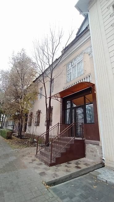venezia: Сдаётся нежилое помещение 70 м² под офис или коммерческую — 1
