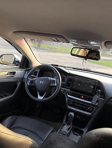 Hyundai Sonata: 2020 г., 2 л, Автомат, Газ, Седан — 4