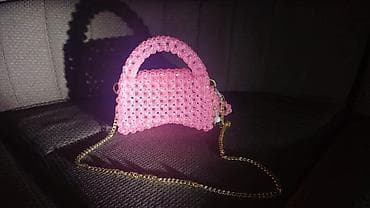 samsung a35: Мини-сумочка ручной работы из розовых прозрачных бусин. Особенности — 4