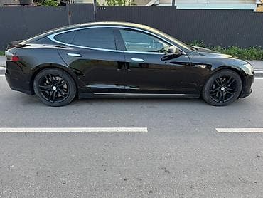 Tesla: Tesla Model S: 2013 г., Автомат, Электромобиль, Лифтбек — 4