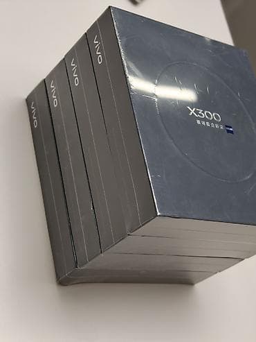 Vivo X300, Новый, 256 ГБ, цвет - Черный, 2 SIM — 2