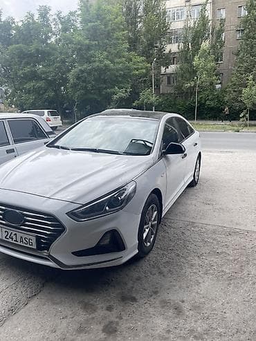 универса: Hyundai Sonata: 2018 г., 2 л, Автомат, Газ, Седан — 9