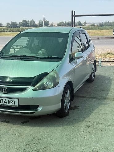 mazda 626 1999: Honda Fit: 2001 г., Автомат, Бензин, Хэтчбэк — 1