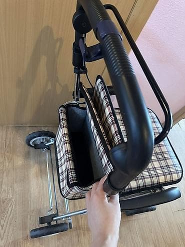 Медицинская одежда: Тележка-сиденье для прогулок и покупок - Универсальная тележка с — 3