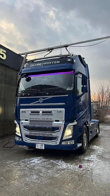 матор волва: Тягач, Volvo, 2013 г., Тентованный — 3