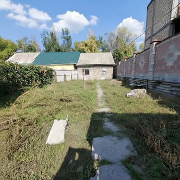 сдам частный дом без хозяина в бишкеке: Полдома, 50 м², 3 комнаты, Собственник, Старый ремонт — 2