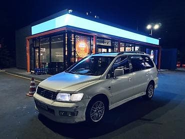 Транспорт: Mitsubishi Chariot: 1998 г., 2.4 л, Автомат, Бензин, Минивэн — 1