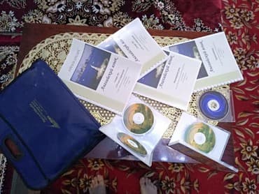 Продам комплект:2 словаря по 1159 слов каждый, разговорник at lalafo.kg Продам комплект:2 словаря по 1159 слов каждый, разговорник