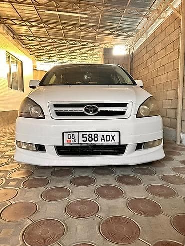 10 регион машина: Toyota Ipsum: 2003 г., 2.4 л, Автомат, Бензин, Минивэн — 4