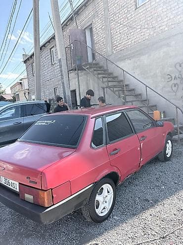 вас 2109: ВАЗ (ЛАДА) 2109: 1993 г., Хэтчбэк — 3