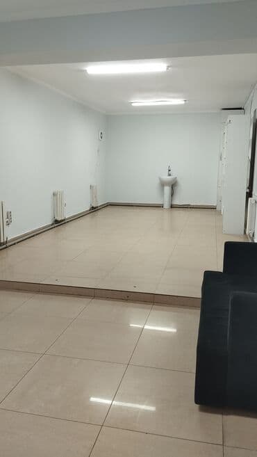 куплю коммерческое помещение в бишкеке: Сдается помещение 40 м2 за 70000 сом Первый этаж — 6