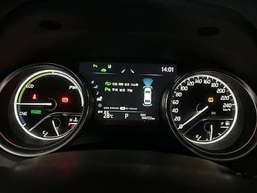 carplay android: Toyota Camry: 2019 г., 2.5 л, Автомат, Гибрид, Седан — 4