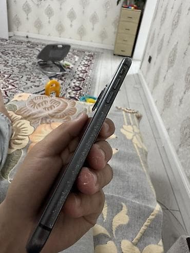 IPhone 11, Черный, 74 % — 5