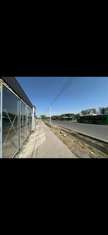 фаст фуд оборудования: 12 мкр Сдается помещение под фастфуд магазин офис и тд Площадь — 3