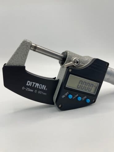 измерительные инструменты: Цифровой Микрометр Бренд: DITRON Диапазон измерения: 0-25 мм Класс — 2
