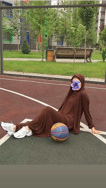 мусульманки: Спортивный костюм, XL — 1