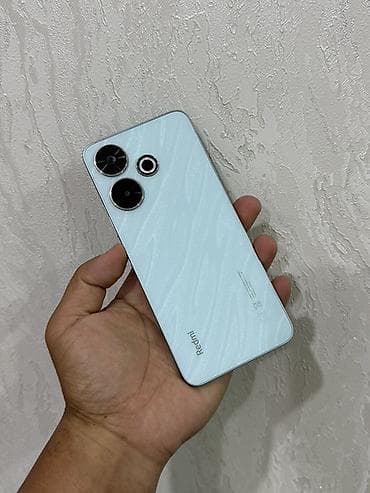 серый холодильник: Redmi, Redmi 13, Б/у, 256 ГБ, цвет - Голубой, 2 SIM — 1