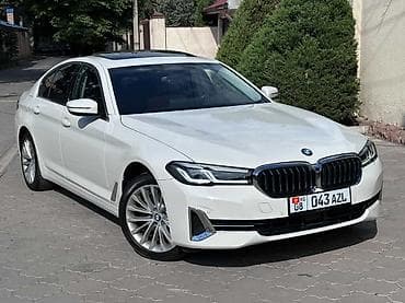 тико сидения: BMW 520: 2021 г., Седан — 1