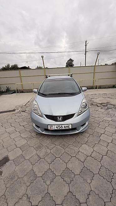 Продажа авто: Honda Fit: 2008 г., 1.5 л, Автомат, Бензин, Хэтчбэк — 1