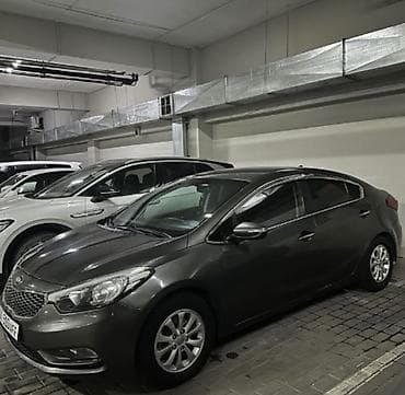 Kia Cerato: 2013 г., 1.6 л, Автомат, Бензин, Седан