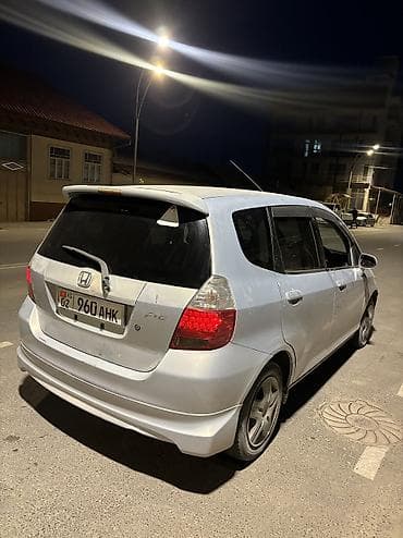 каробка одиссей: Honda Fit: 2003 г., 1.3 л, Вариатор, Бензин, Хэтчбэк — 5