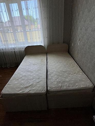 Үй жана бакча: Две односпальные кровати с матрасами - Формат: два отдельных — 3