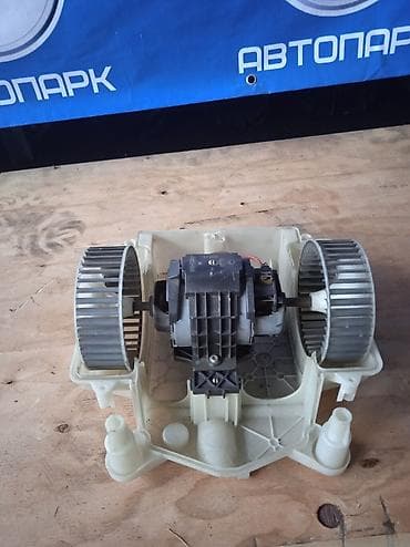 запчасти матор: Электрический моторчик Mercedes-Benz Б/у, Оригинал, Германия — 1