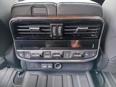 cruiser: Toyota Land Cruiser: 2024 г., 3.5 л, Автомат, Бензин, Внедорожник — 4