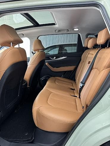 Weltmeister: Weltmeister W6, 2021 г., 18000 км, Передний — 5