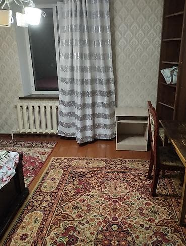 Комнаты: Сдаю посуточно комнату в гостевом доме в центре города рядом с парком — 6