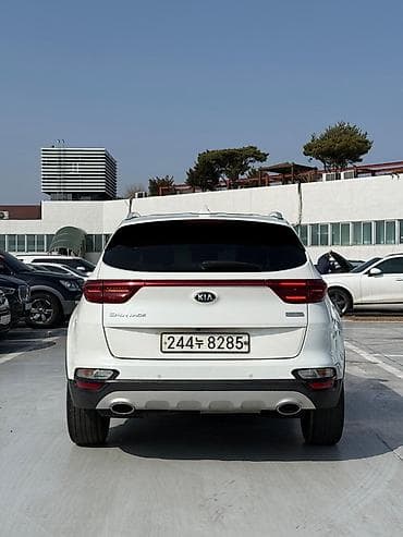 santa fe: Kia Sportage: 2021 г., Кроссовер — 2