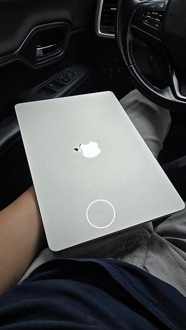 Ультрабук, Б/у, Apple M2, ОЗУ, RAM: 8 ГБ — 5
