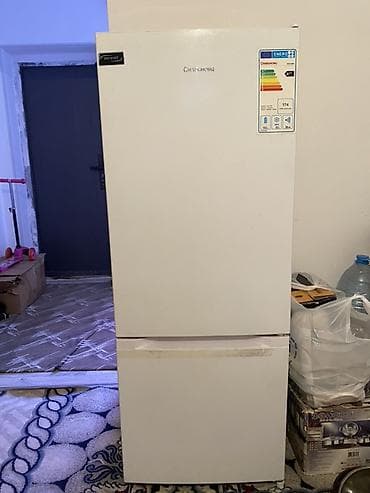 холодильник кичине: Холодильник Changhong BCD-240W, белый, с нижней морозильной камерой — 3