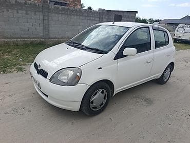 audi 8: Toyota Vitz: 2001 г., 1 л, Автомат, Бензин, Хэтчбэк — 2