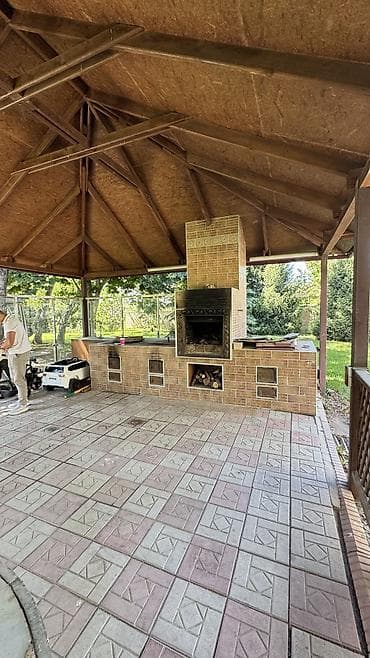 300 м², 4 комнаты, Бронированные двери, Парковка, Забор, огорожен