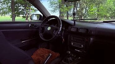 Volkswagen Passat Variant: 2003 г., 2 л, Кол менен иштөөчү, Бензин, Универсал — 5
