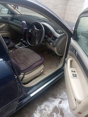 Audi A6: 2002 г., 2.4 л, Механика, Бензин, Седан — 5