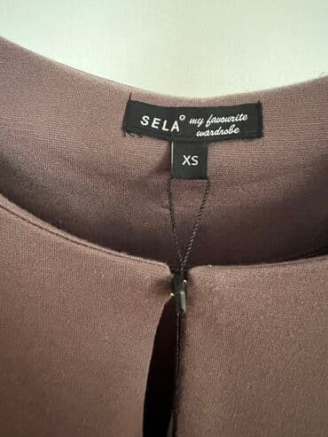 осеннее платье большого размера: Продаю женское трикотажное платье. Цвет пурпурно стальной, размер XS — 1